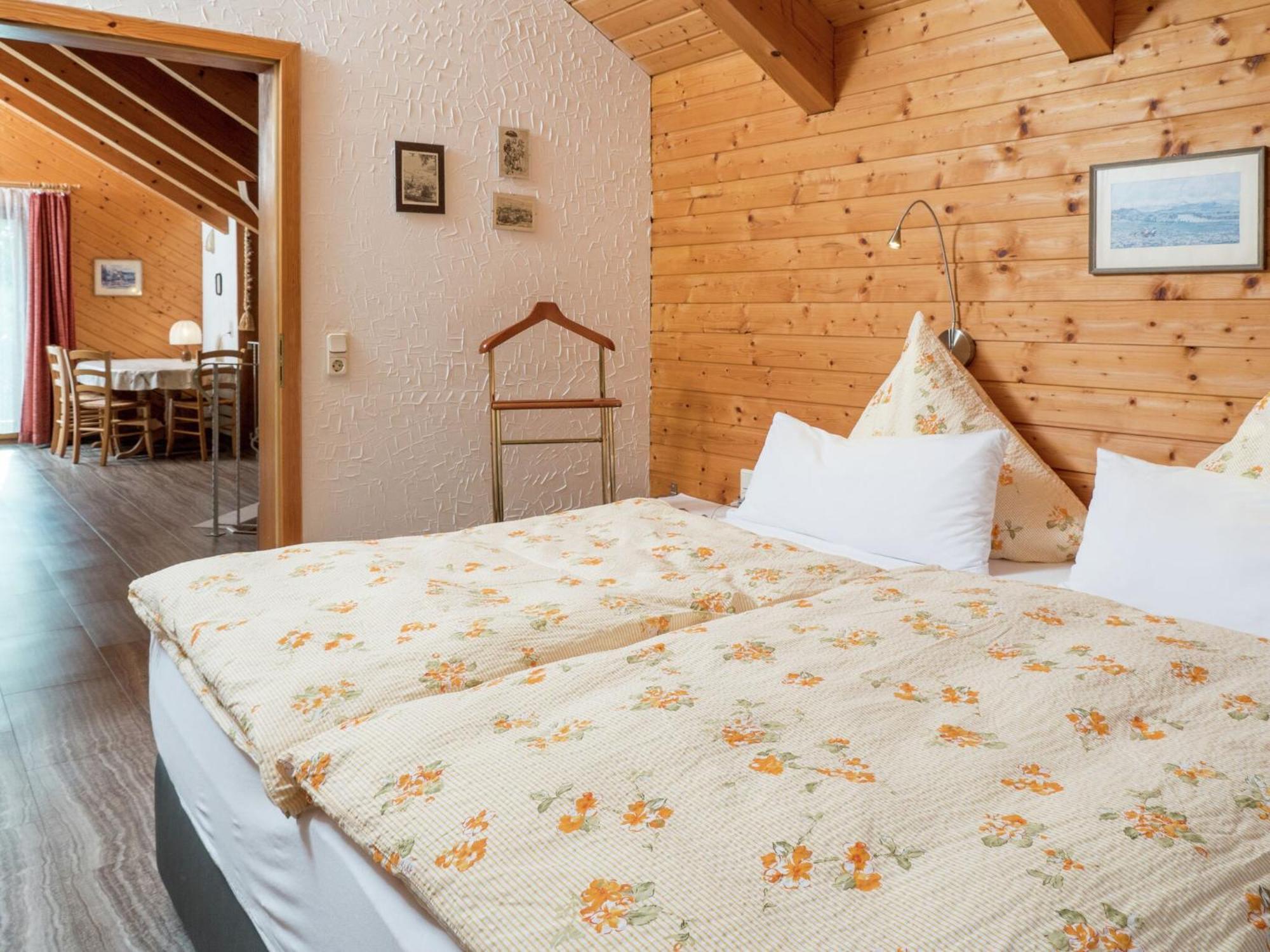 Holiday Home In Lossburg Near The Ski Area 외부 사진