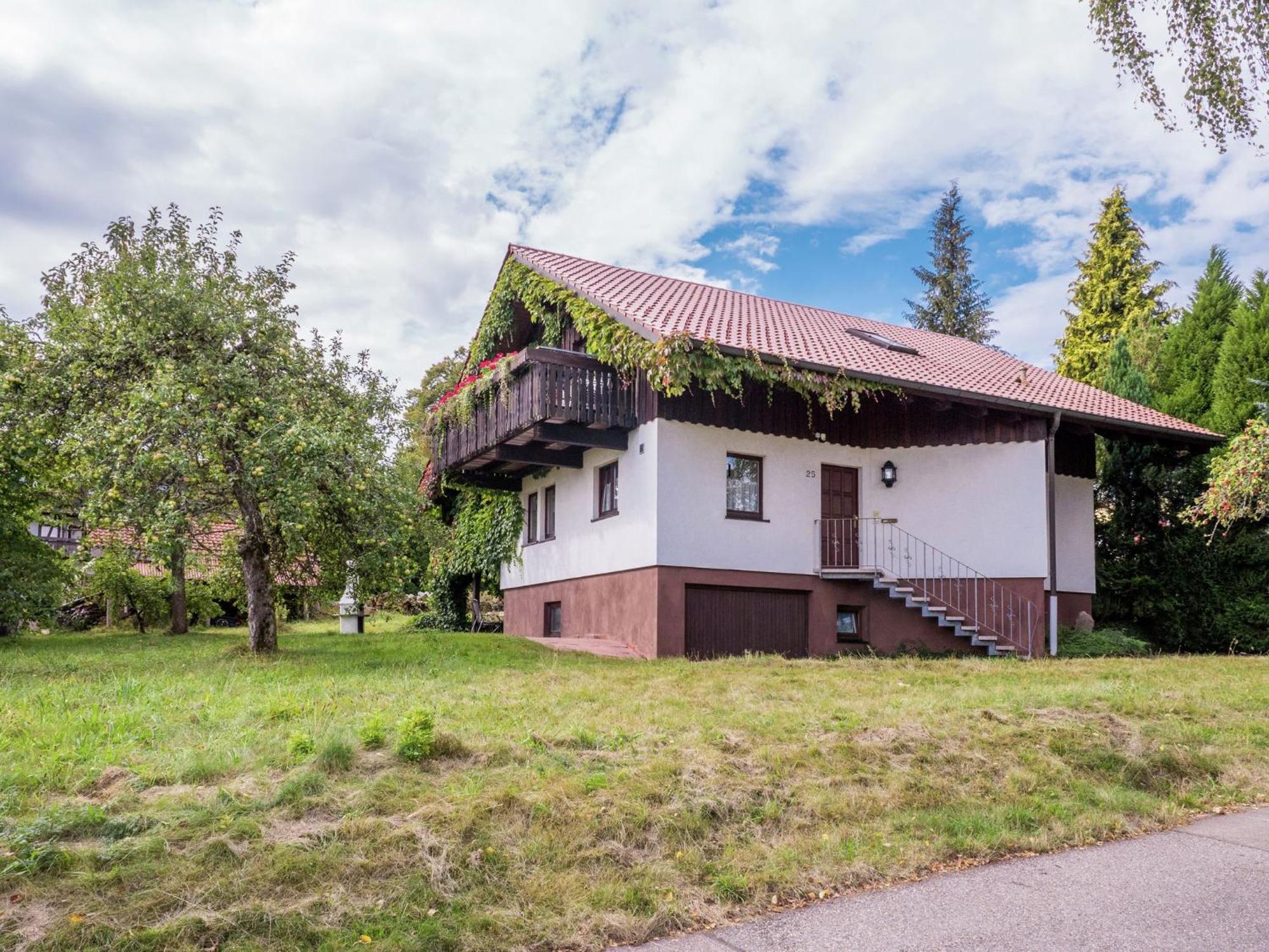Holiday Home In Lossburg Near The Ski Area 외부 사진